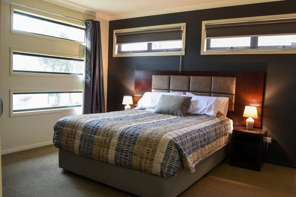 Atricom Apartment สแตนธอร์ป ภายนอก รูปภาพ